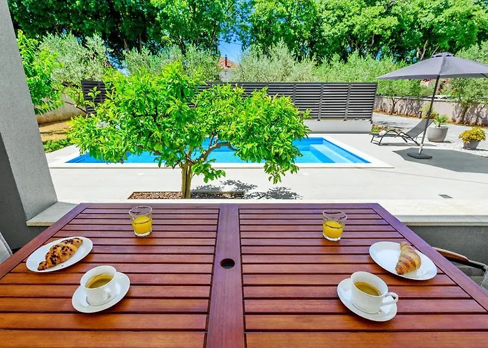 Andelka דירה זאדאר